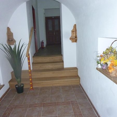 Guest House U Zlatého Jelena Žinkovy Exterior foto