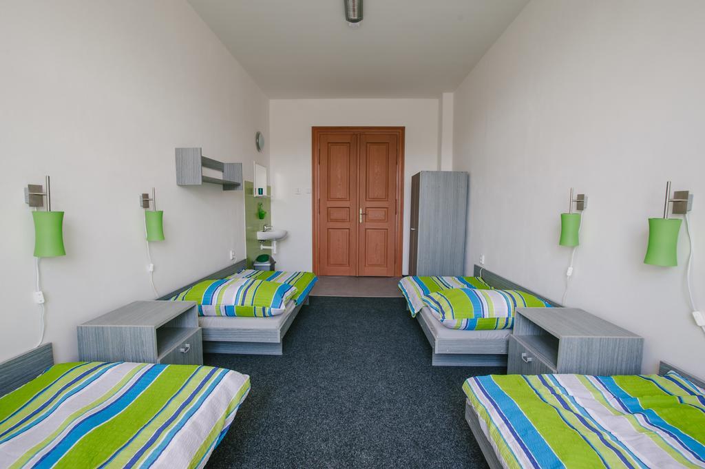 Guest House U Zlatého Jelena Žinkovy Habitación foto